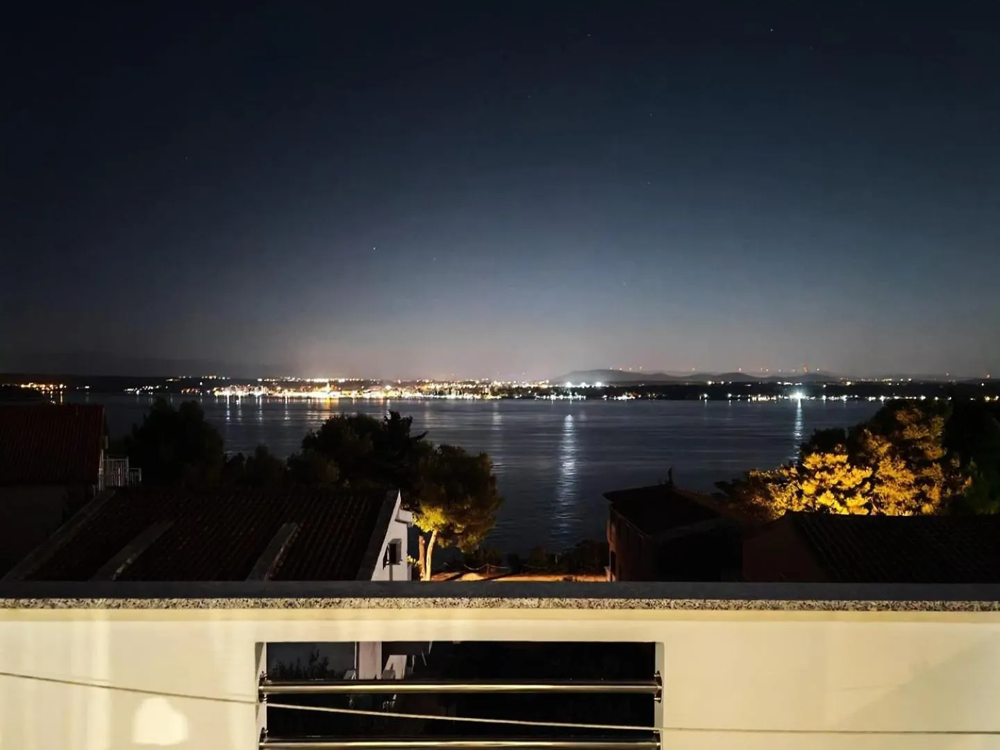 Island Retreat Hotel Tkon 0*,