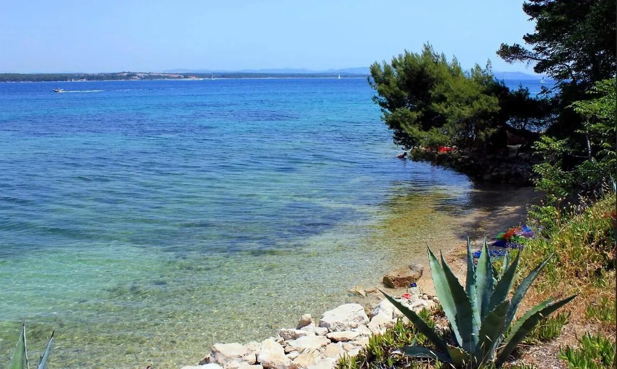 Hotel Island Retreat Tkon
